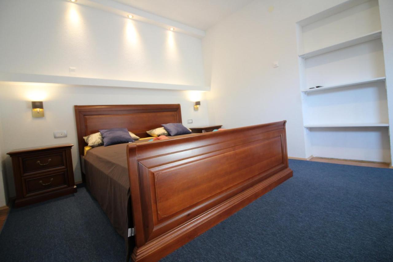 Apartment City Centre Free Parking 1&2 Floor Makarska Esterno foto